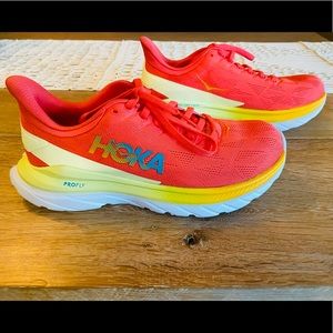 🔥SOLD Hoka One One Women’s Mach 4 Running Shoes🔥SOLD